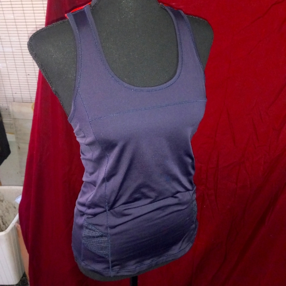 Tommy Hilfiger size small athletic top